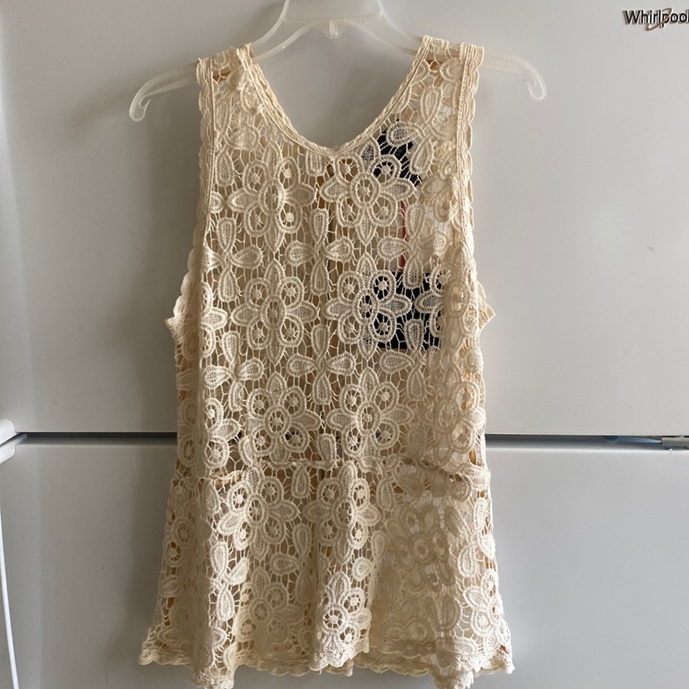 Brand new adorable vest